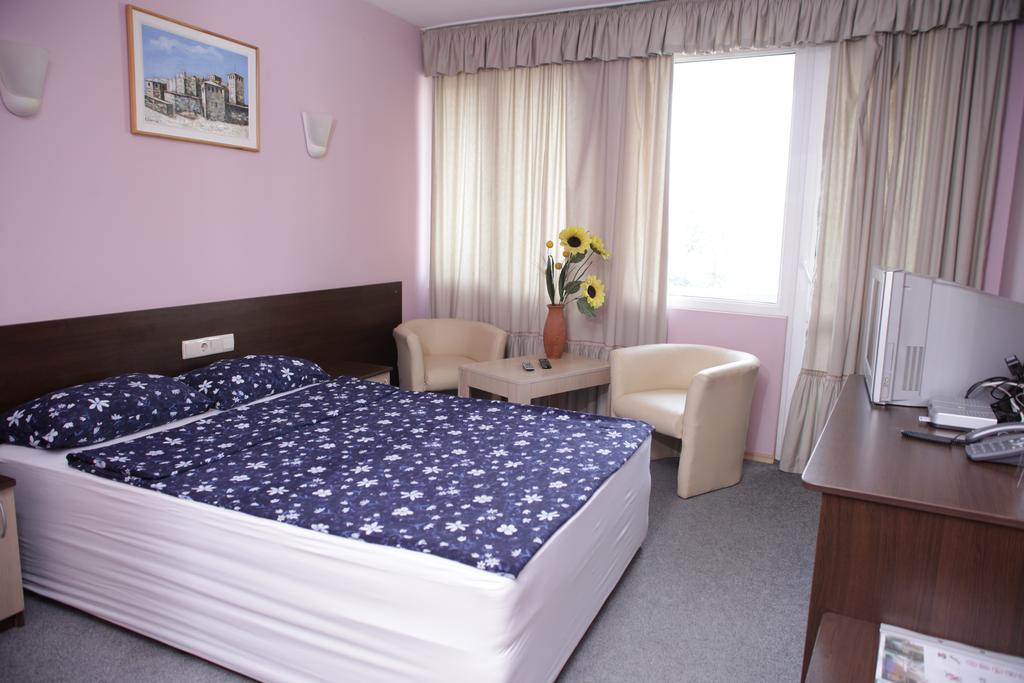 Family Hotel Avramov Vidin Kültér fotó