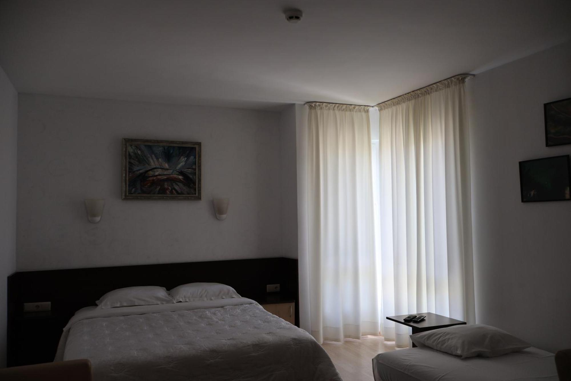 Family Hotel Avramov Vidin Kültér fotó